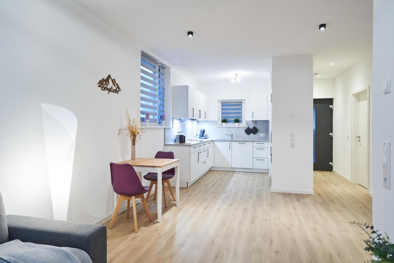 Apartwehr Business&Ferien Apartment Lila Bagian luar foto